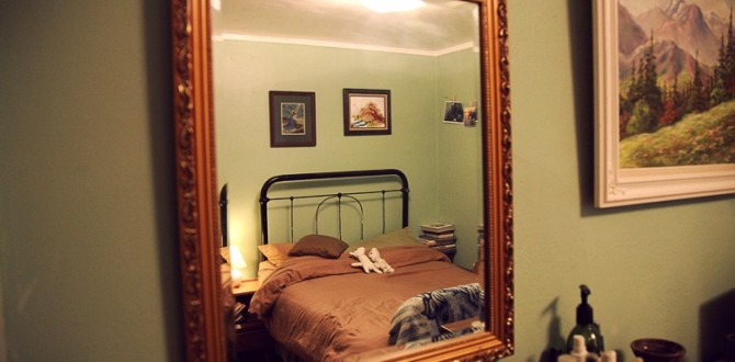 mirror-bedroom